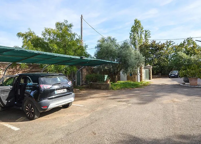 Stunning In Querciolo 度假居 *